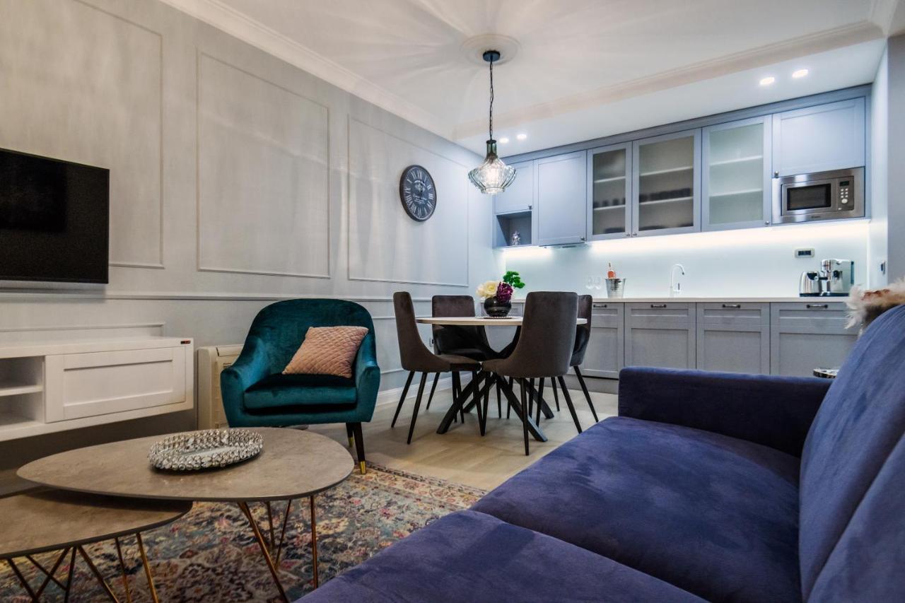 Divine Luxury Apartment Blue ซาดาร์ ภายนอก รูปภาพ