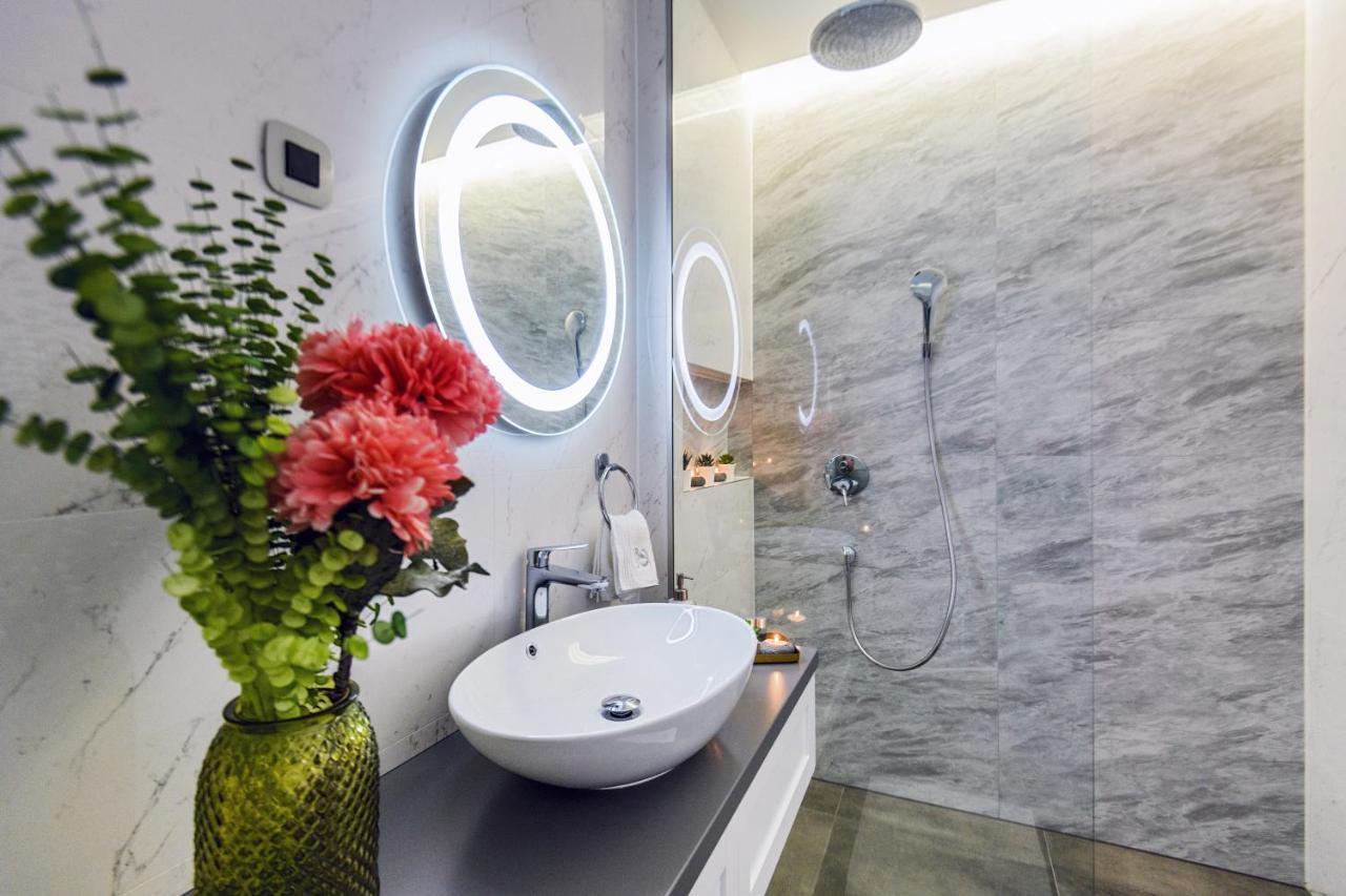Divine Luxury Apartment Blue ซาดาร์ ภายนอก รูปภาพ