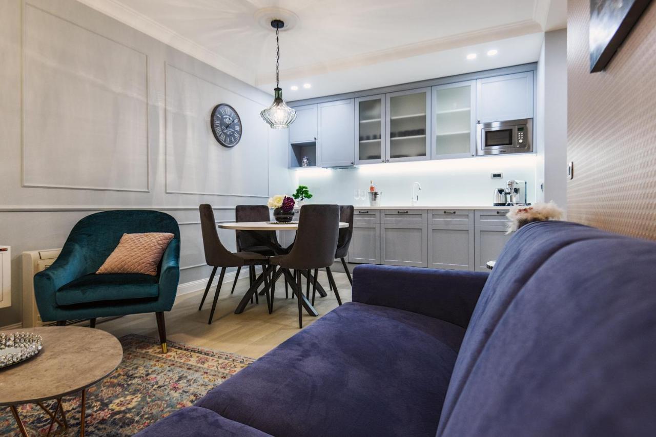 Divine Luxury Apartment Blue ซาดาร์ ภายนอก รูปภาพ